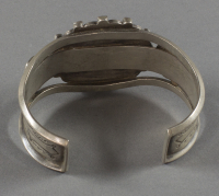 Hopi%20artist%2C%20%3Cb%3E%3Ci%3E%20Bracelet%3C%2Fi%3E%3C%2Fb%3E%2C%201930%2F1940%2C%20silver%20and%20turquoise%2C%20The%20Elizabeth%20Cole%20Butler%20Collection%2C%20no%20known%20copyright%20restrictions%2C%202012.92.161